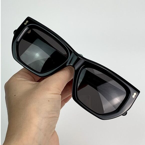 NEW Gucci Sunglasses GG1520 S 001 Black Grey Women Authentic main image 9